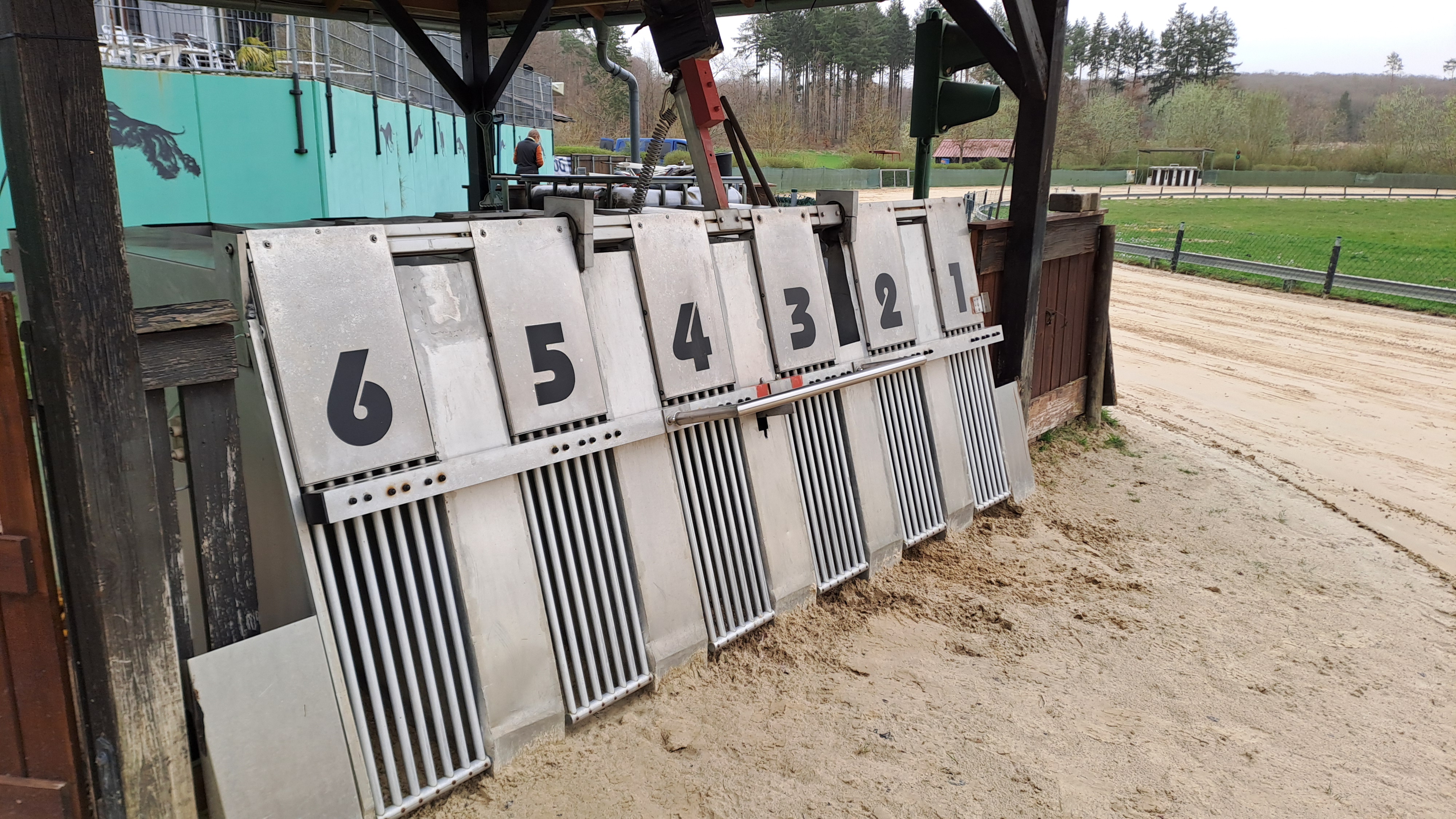 Alles blitzt und blinkt in der Arena